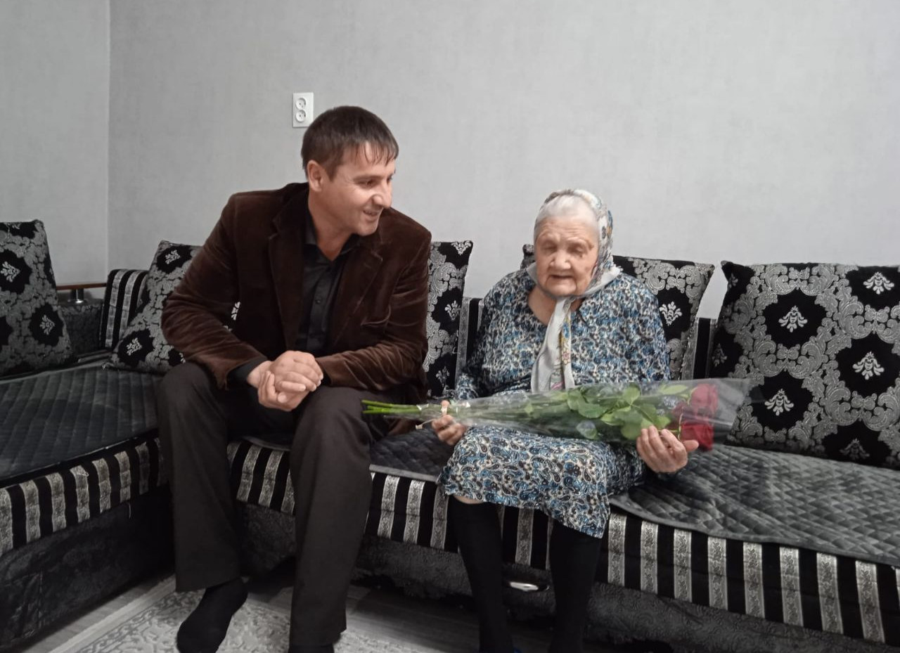 Посещение Ветерана ВОВ Белялову Галину Меджидовну