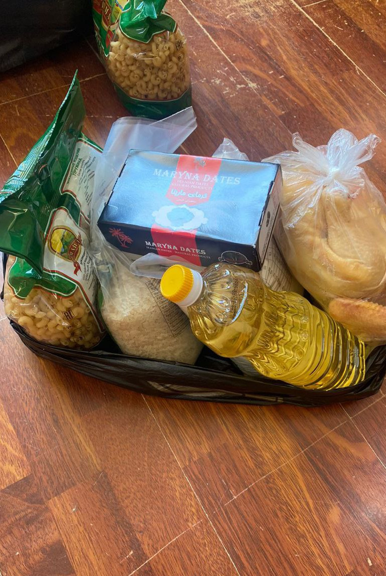 Оказана помощь из набора продуктов.