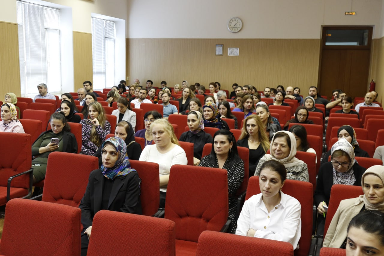 Совещание Минтруде РД.