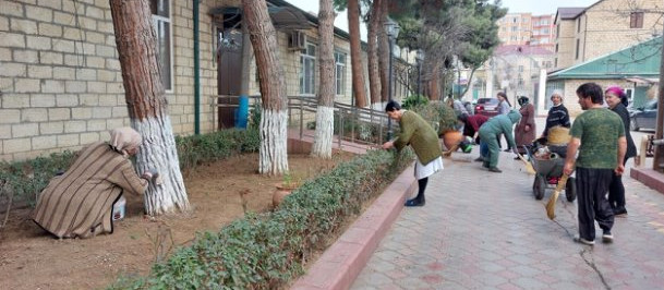 Субботник в Доме-интернате "Дербент"