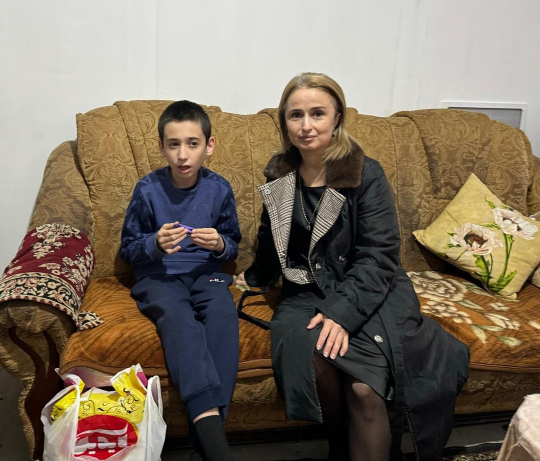 Посетили семьи, где проживают граждане с ограниченными возможностями