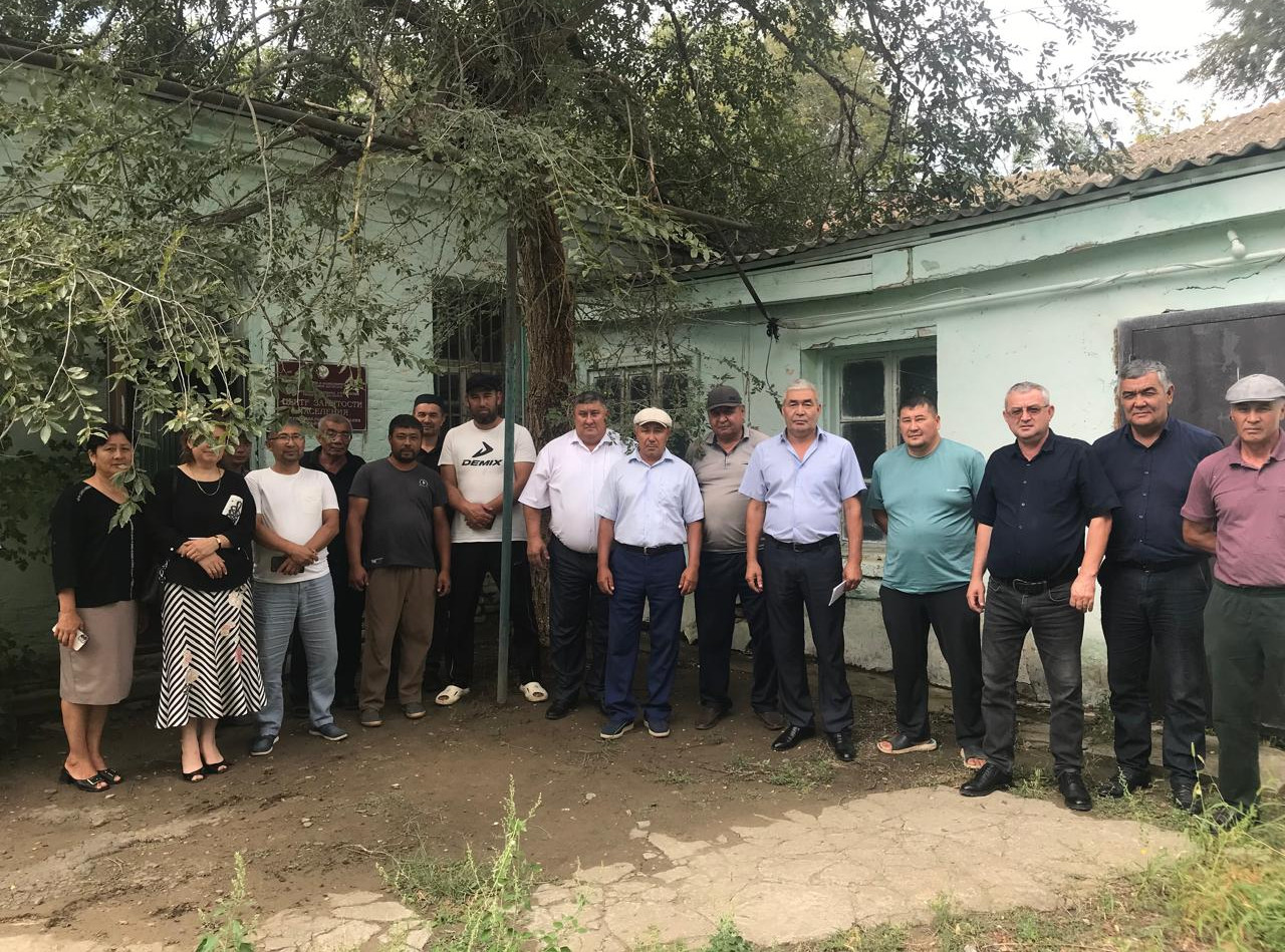 День открытых дверей по вопросу информирования безработных и ищущих работу граждан по вопросу заключения контрактов на военную службу.