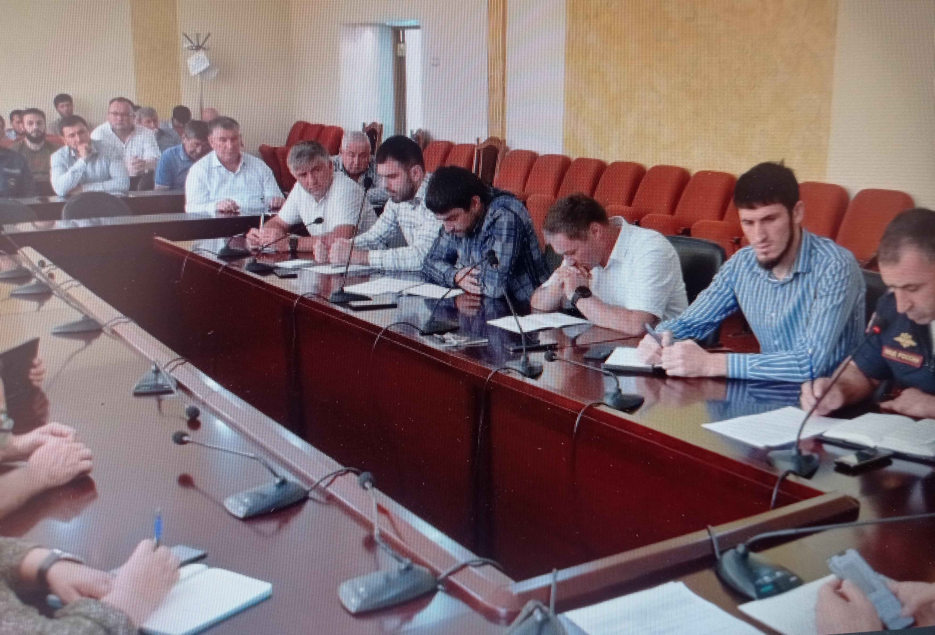 Заседание антинаркотической комиссии состоялось в Акушинском районе