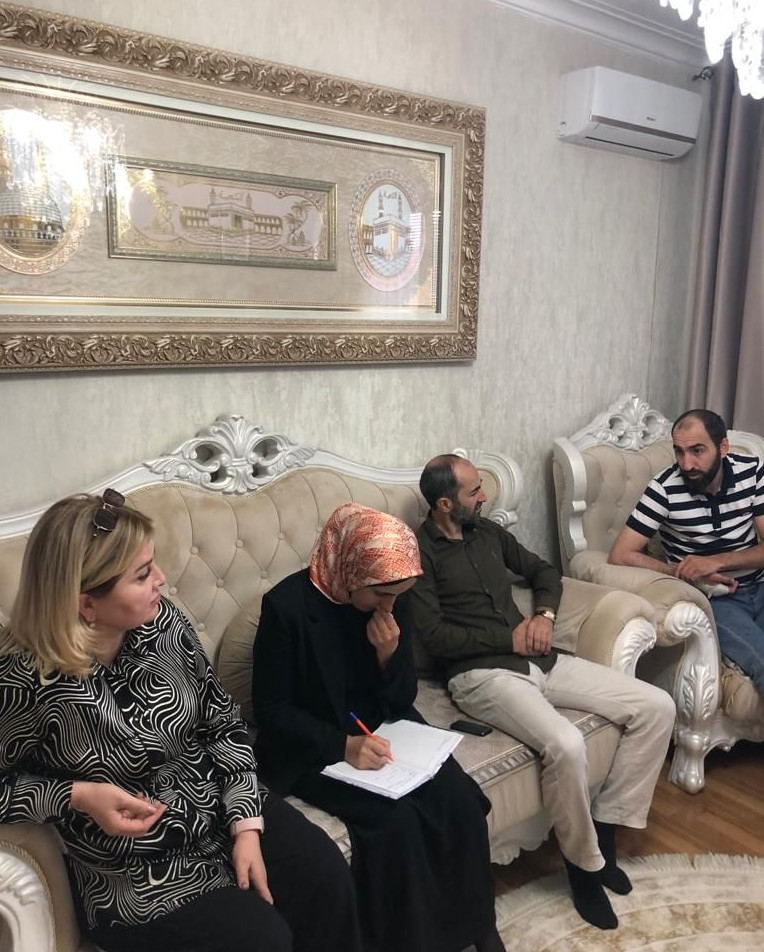 "Защитникам нашим спасибо"