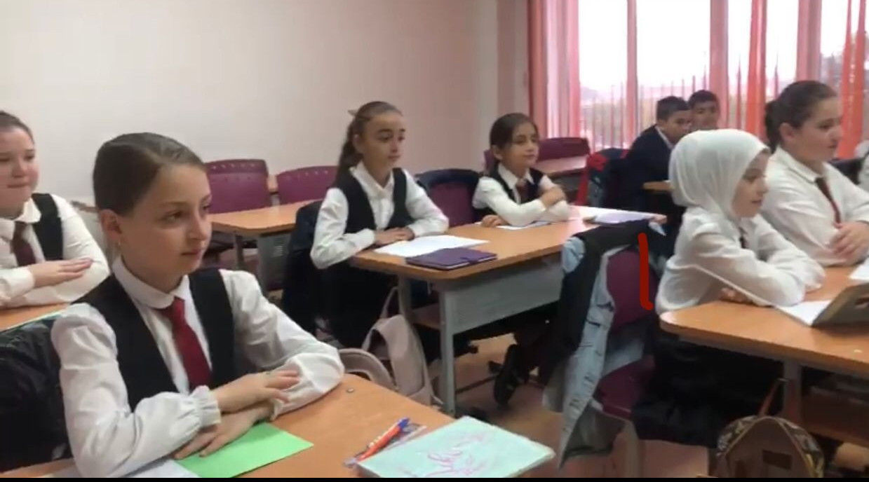 "Право и обязанности несовершеннолетних"