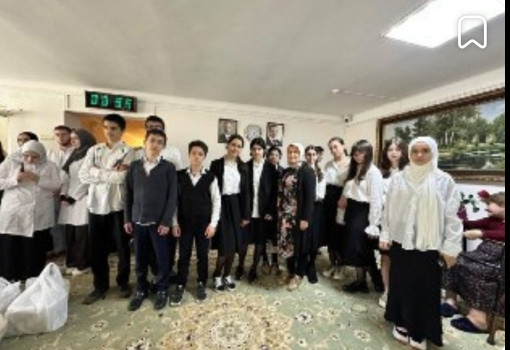 Ученики центра развития талантов "Альтаир"  поздравили постояльцев дома - интерна "Ветеран" с Днем пожилых людей.