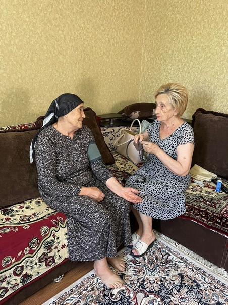 Выезд мобильной бригады в с. Аверьяновка с целью обслуживания пожилых людей.