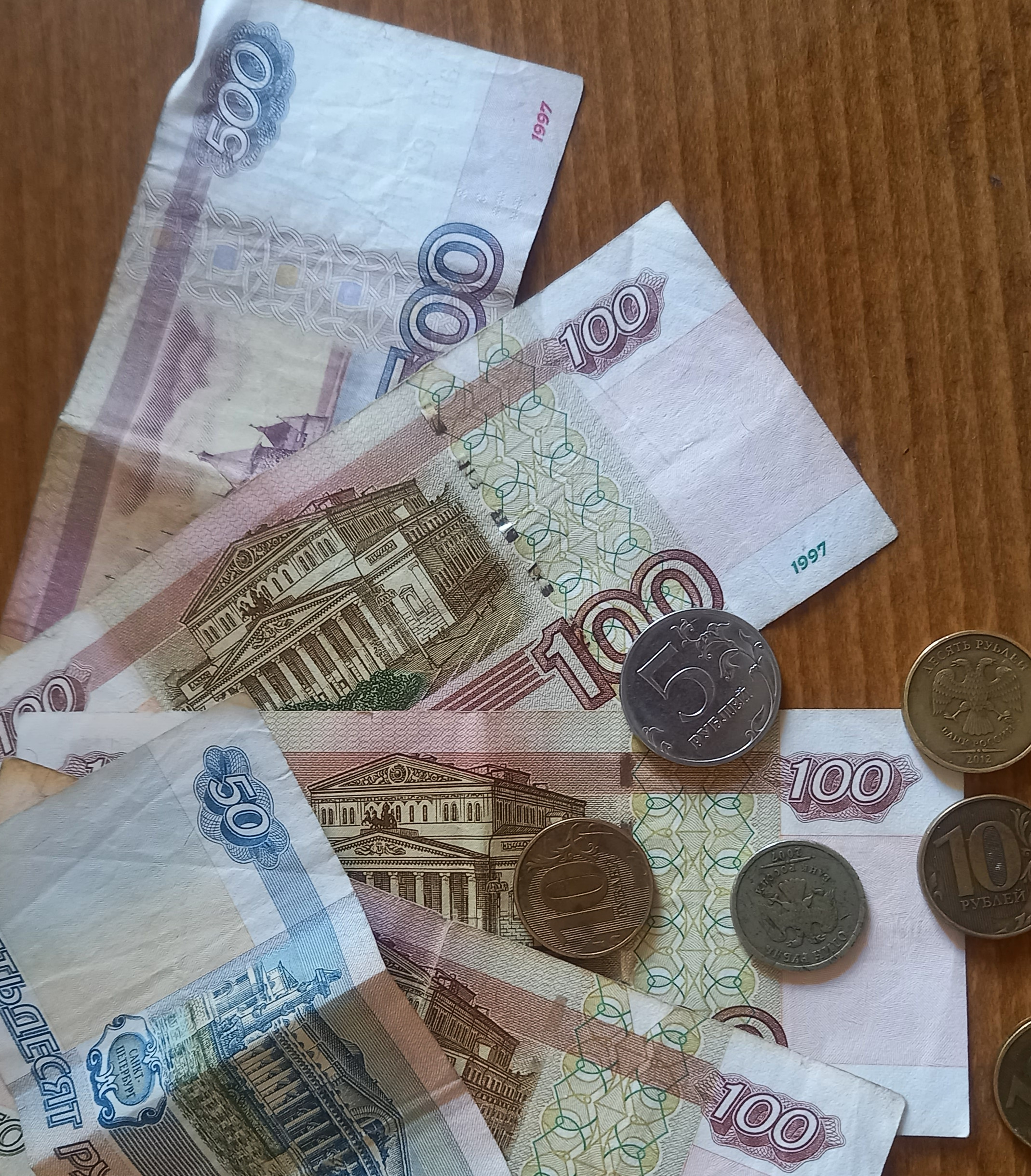 Информация для граждан, получающих ежемесячные денежные компенсации  по  оплате жилого помещения и коммунальных услуг