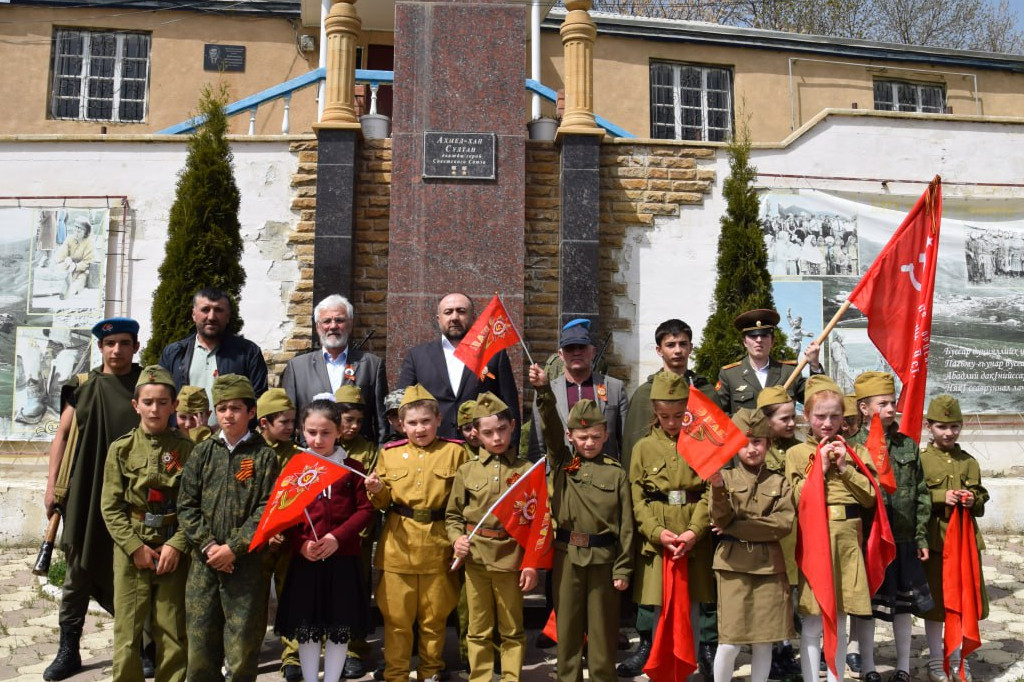 АКЦИЯ "ЗНАМЯ ПОБЕДЫ"