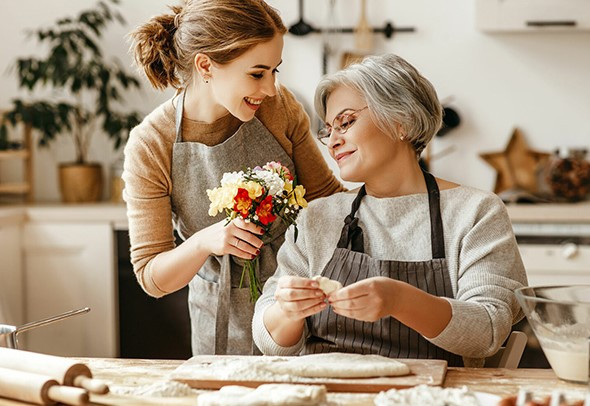 День пожилого человека в 2023 году: история и традиции праздника