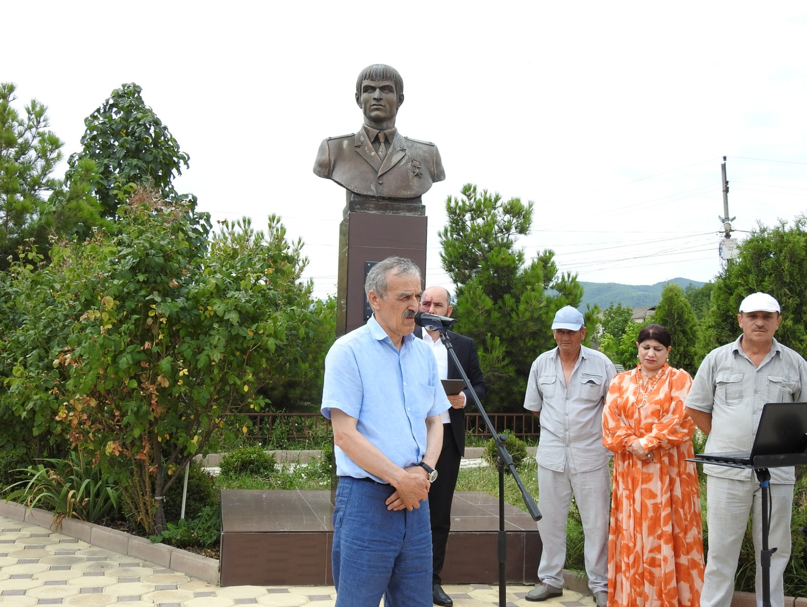 "Работайте,братья!"