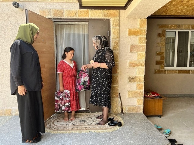 Представители Реабилитационного центра Минтруда Дагестана в Кизилюртовском районе посетили семьи участников СВО проживающих в с.Нечаевка