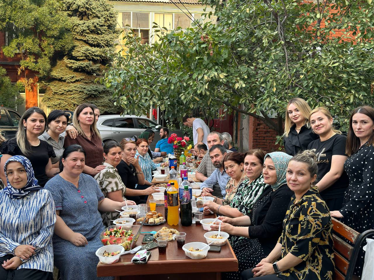 Праздничный обед - в преддверии Дня Единства Народов Дагестана