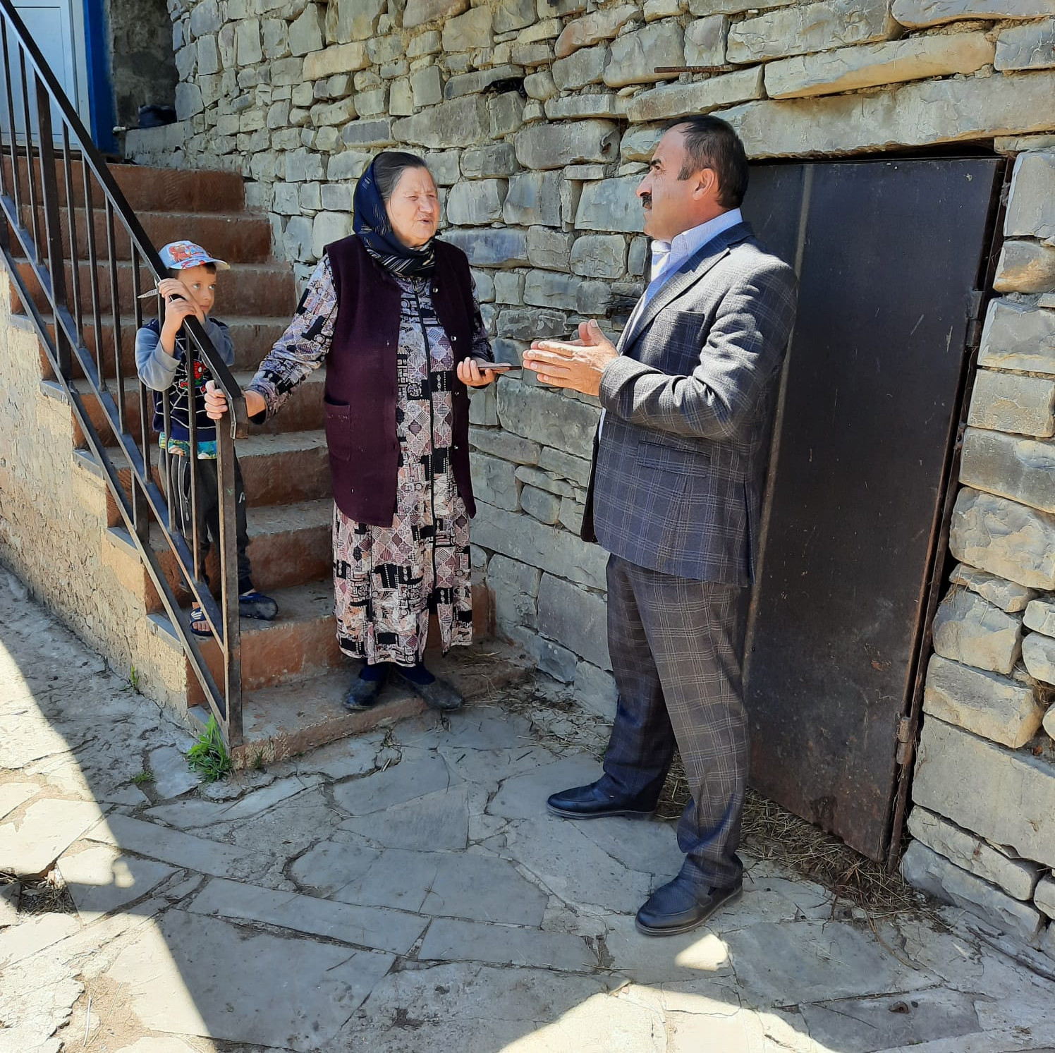 Подворный обход граждан, находящихся  на  социальном обслуживании Центра