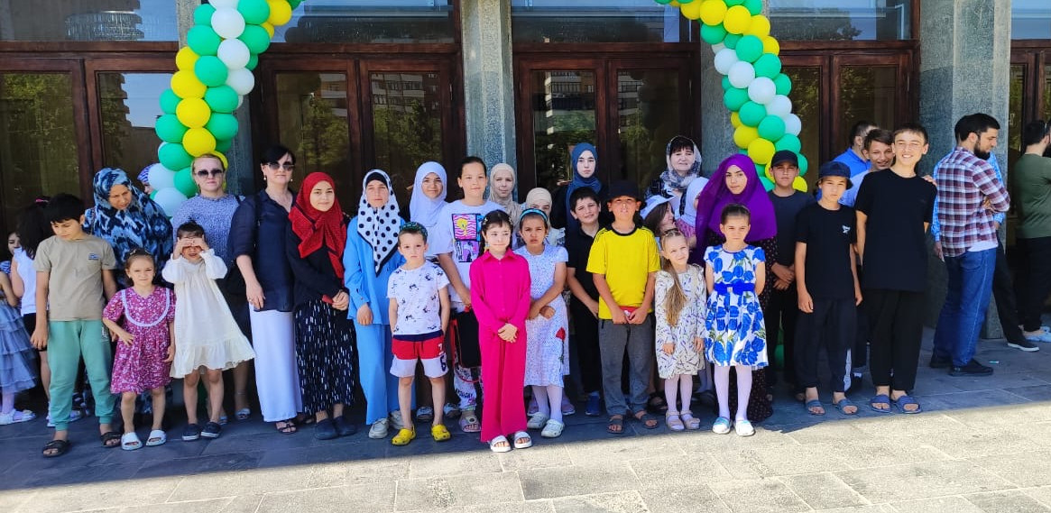 Посещение театра к Курбан-байрам