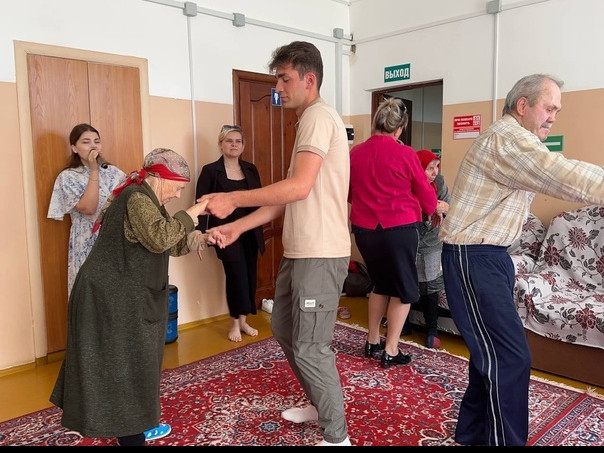 Праздничное мероприятие в преддверии Дня пожилых людей!