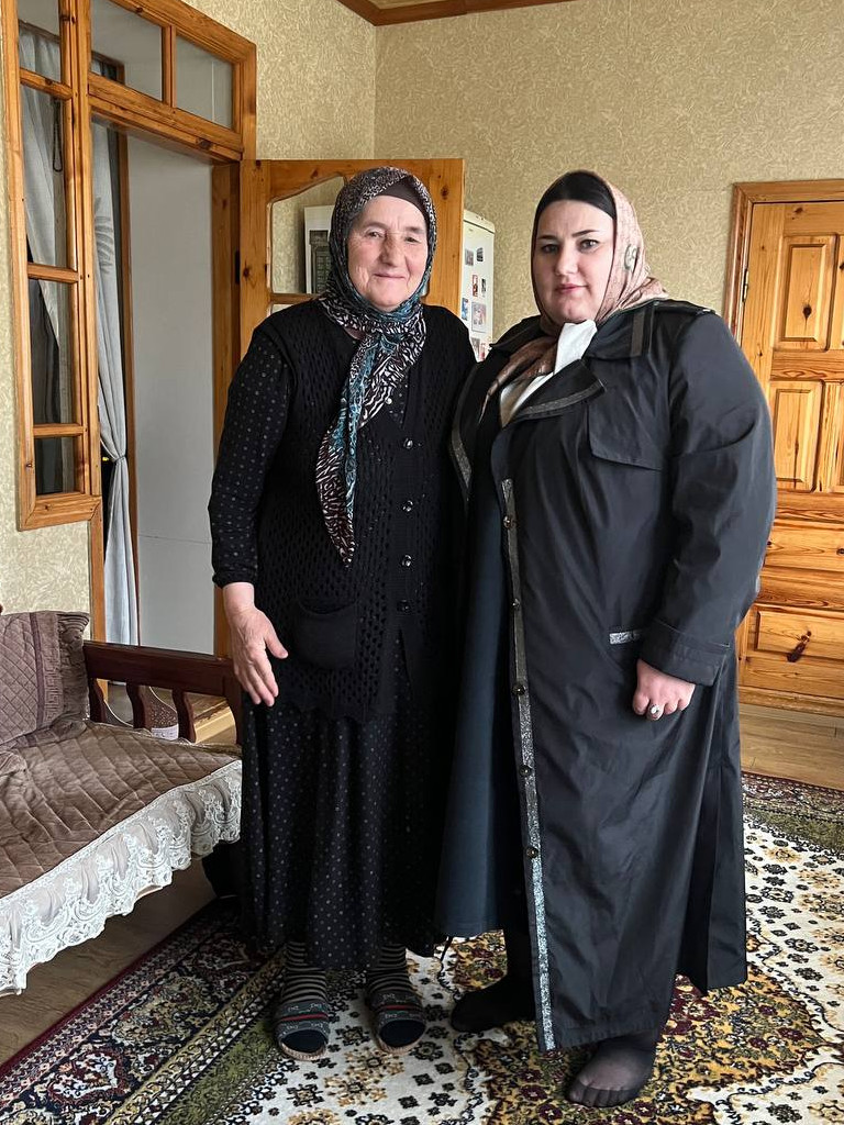 Посещение на дому многодетной матери с. Гуниб.