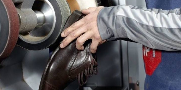 Рашид Ризаев выбрал для себя профессию обувщика и очень этим гордиться.