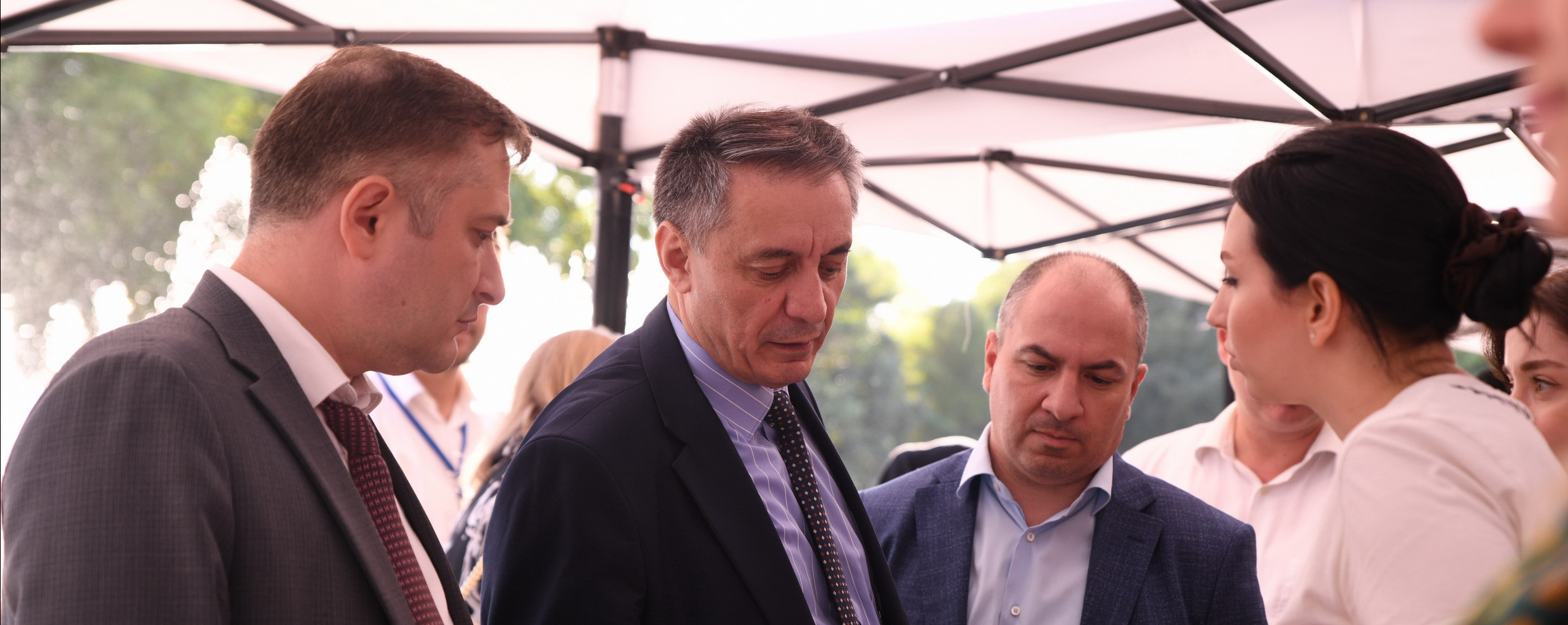 Более 4000 тысяч граждан приняли сегодня участие в федеральном этапе Всероссийской ярмарки трудоустройства «Работа России. Время возможностей» в Дагестане