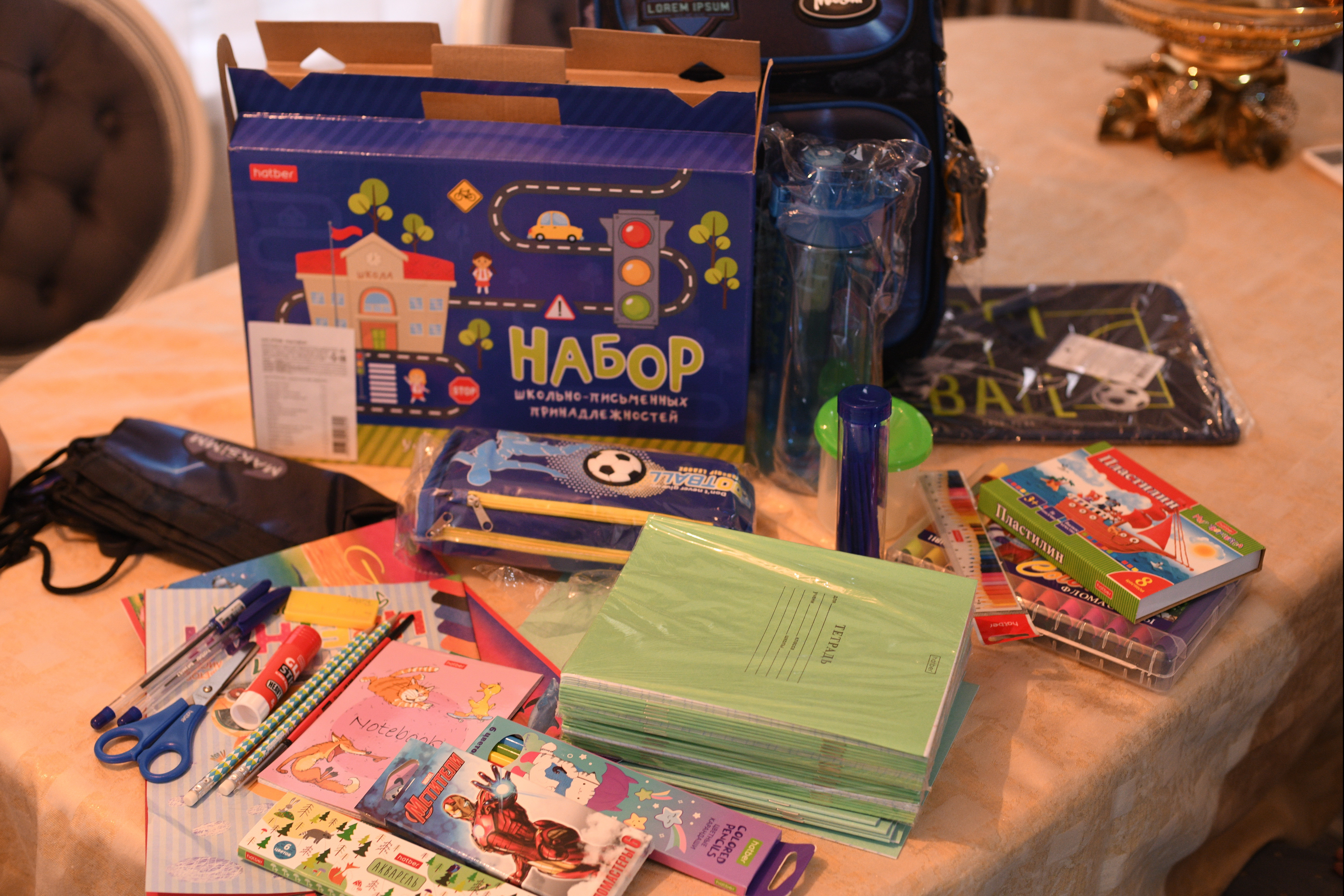 Акция Минтруда Дагестана «Собери ребенка в школу» позволила подготовить к занятиям более 3 тысяч первоклашек