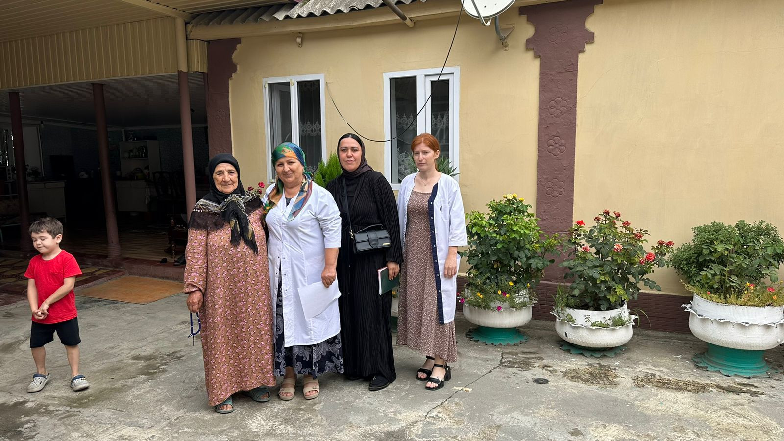 Работа мобильной бригады "Старшее поколение"