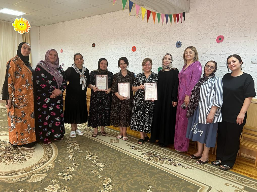 Поздравляем наших сотрудников!