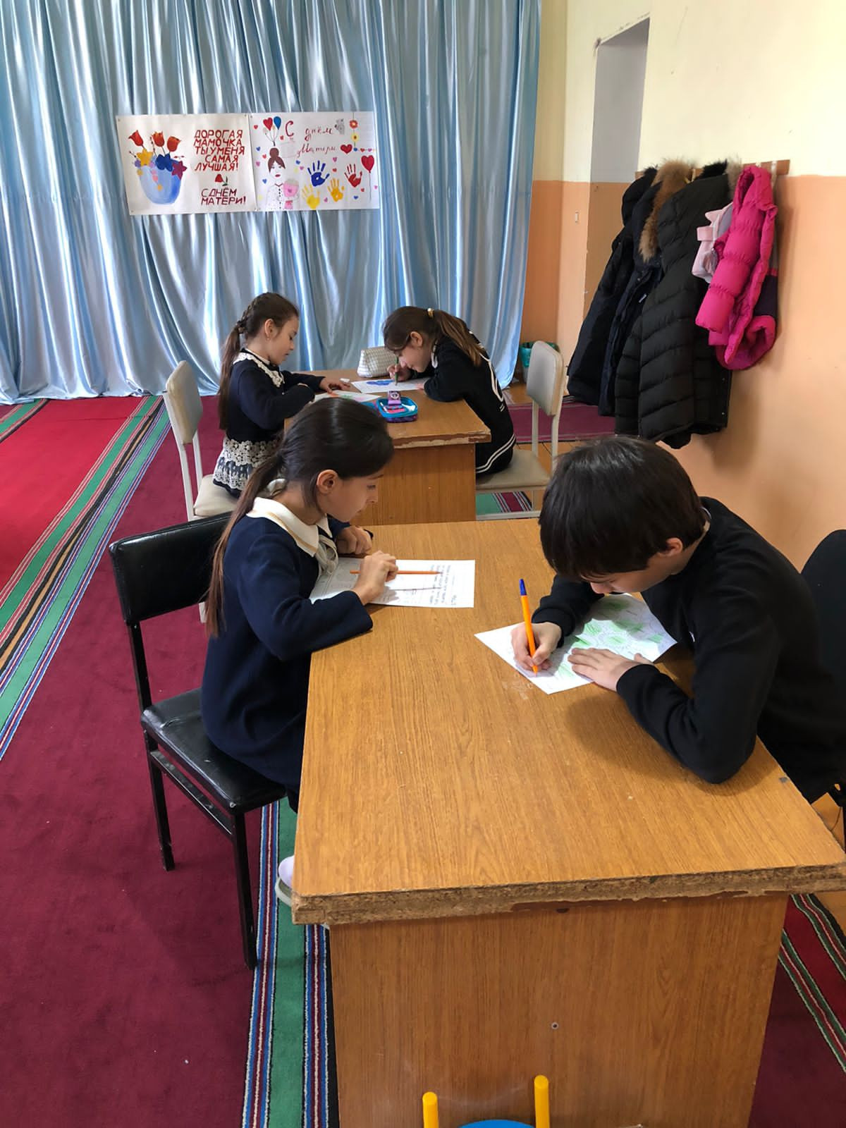 Психолог Цетра Социального обслуживания населения, отделения на дому детей и семей с детьми Алишейхова З.Я провела «тест на Логическое мышление» среди детей посещающие центр.