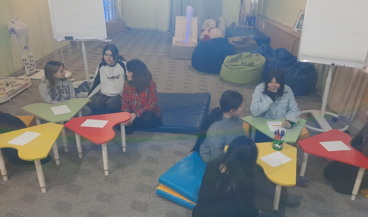 Занятие с элементами тренинга на тему: «Любовь и наше представление о ней» прошло в Центре