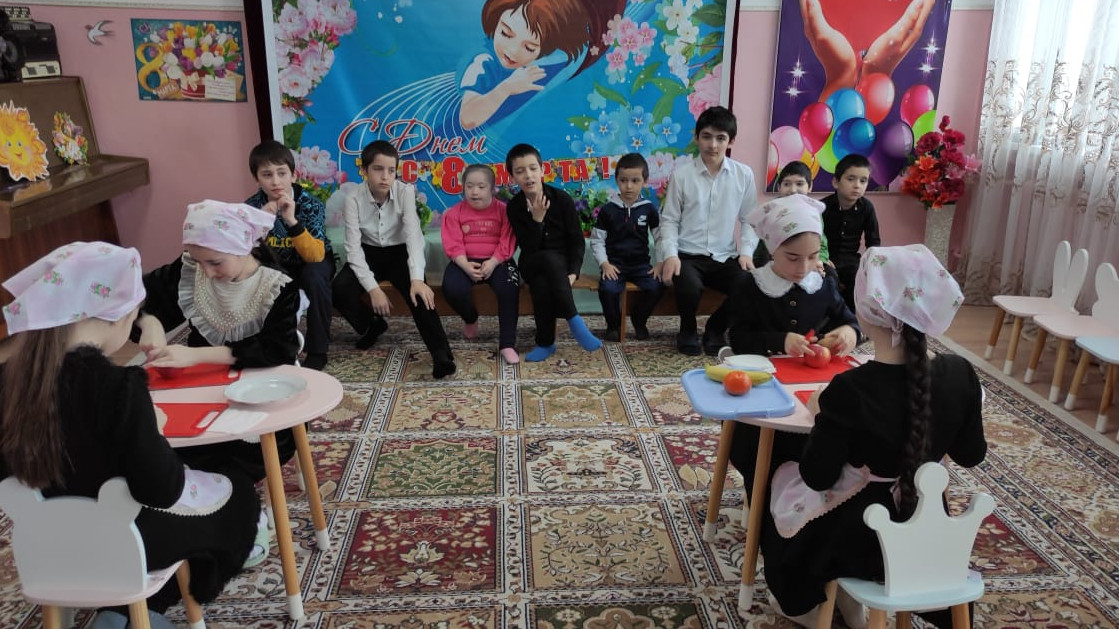 Игра-шоу "8 марта - день чудес! "