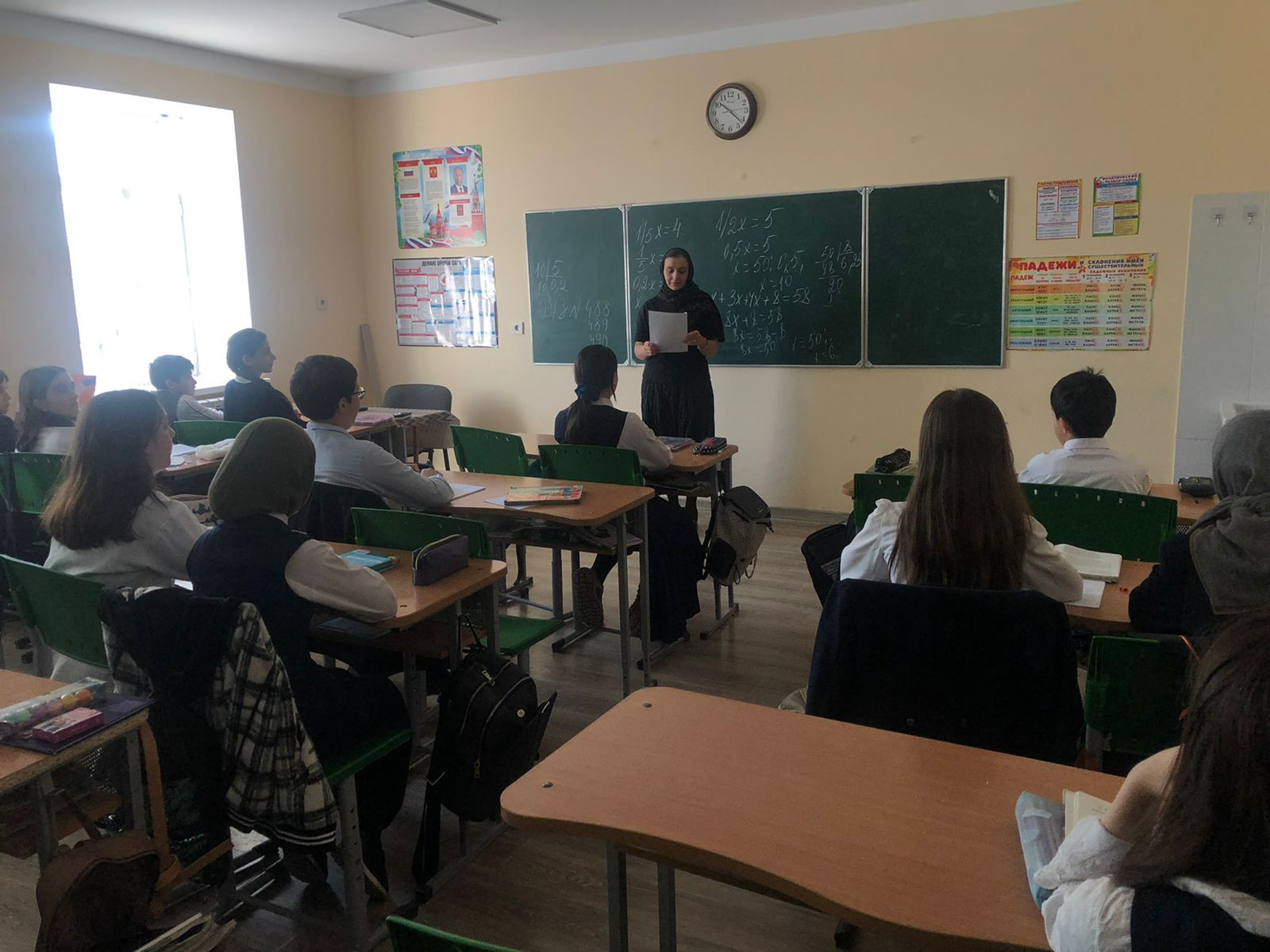 Психолог центра Социального обслуживания населения, отделения на дому детей и семей с детьми Алишейхова З.Я провела лекцию со старшеклассниками на тему: «Конфликты в нашей жизни»