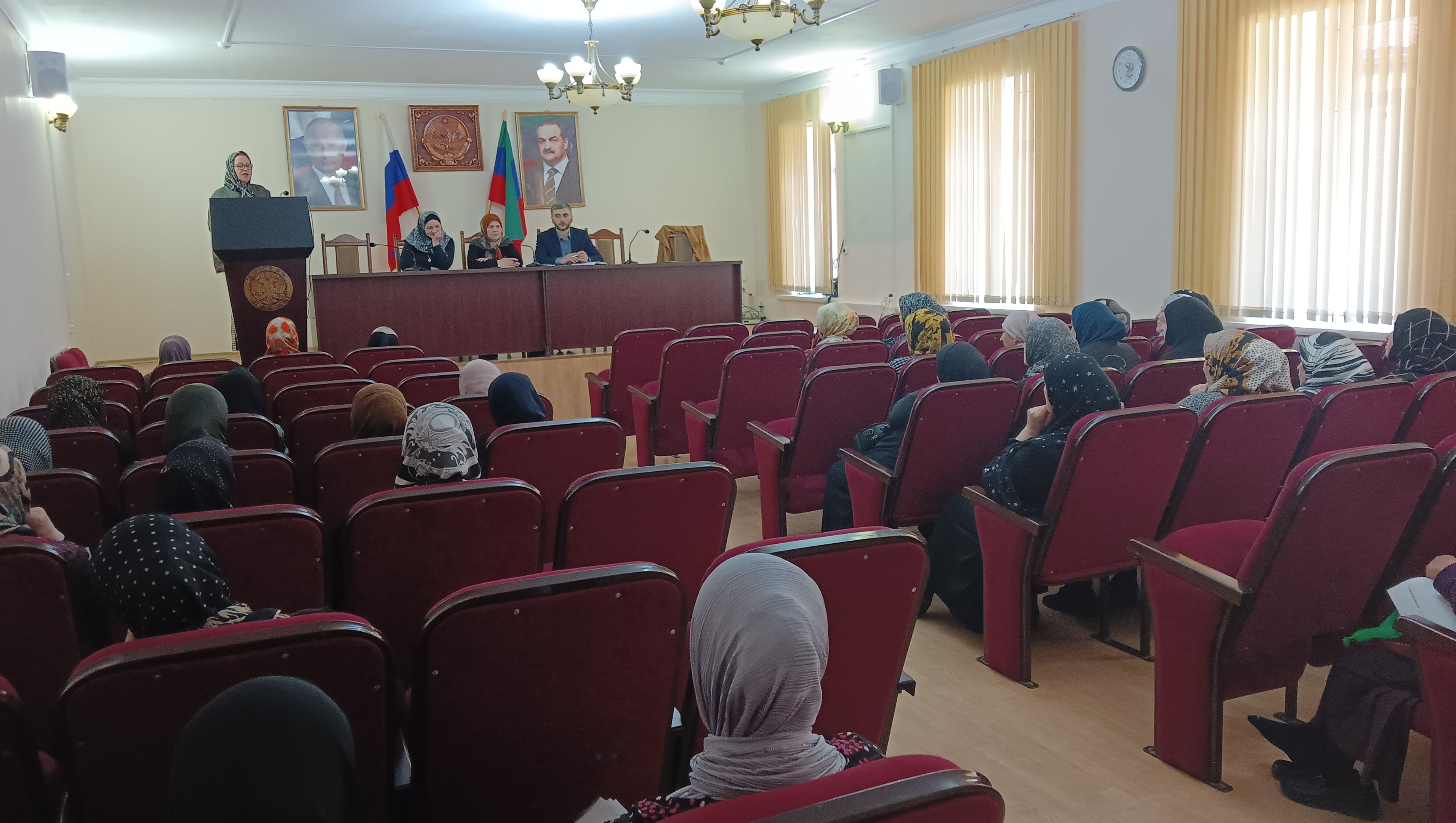 Совещание работников Центра .