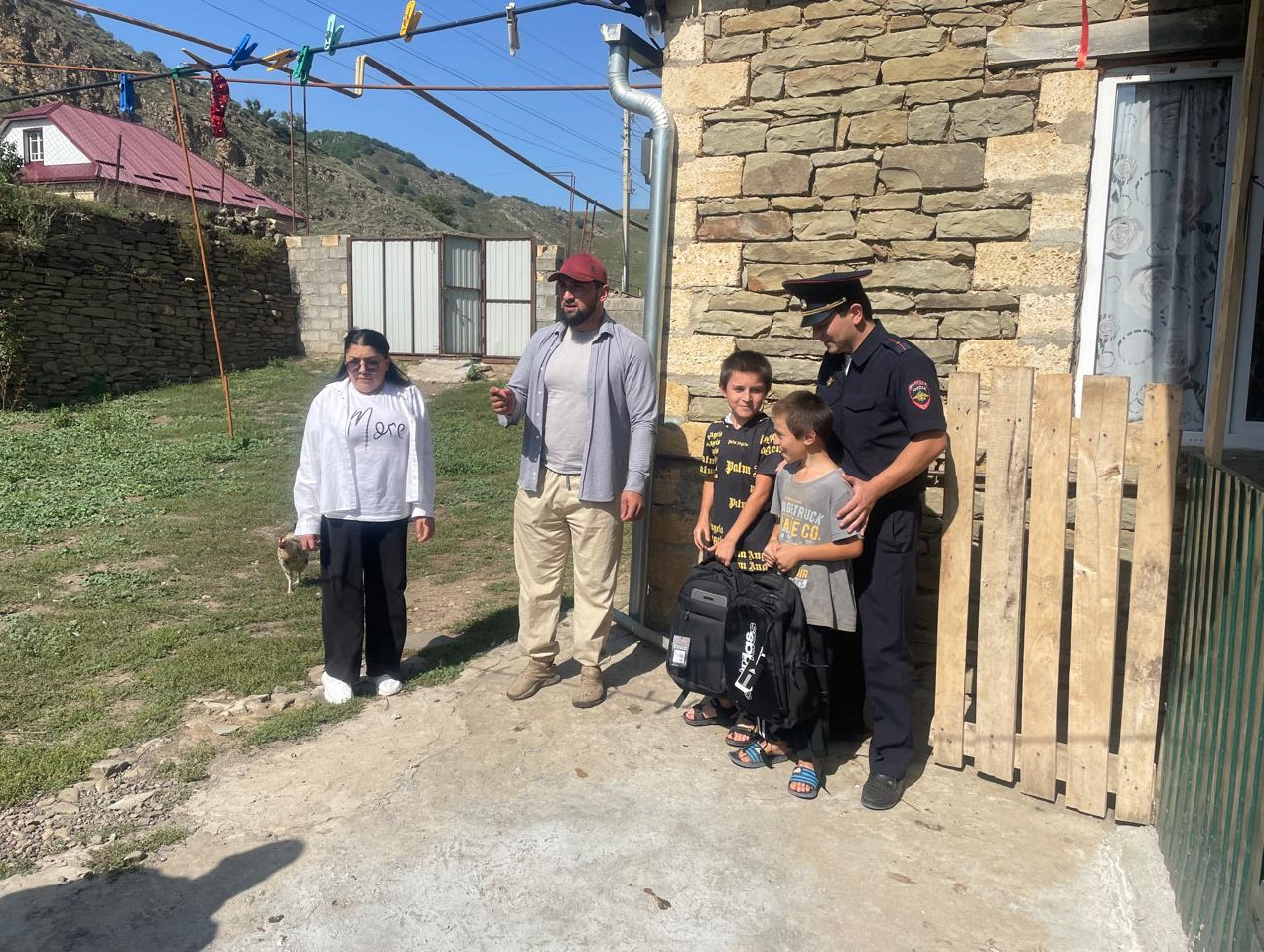 Акция "Собери ребенка в школу"