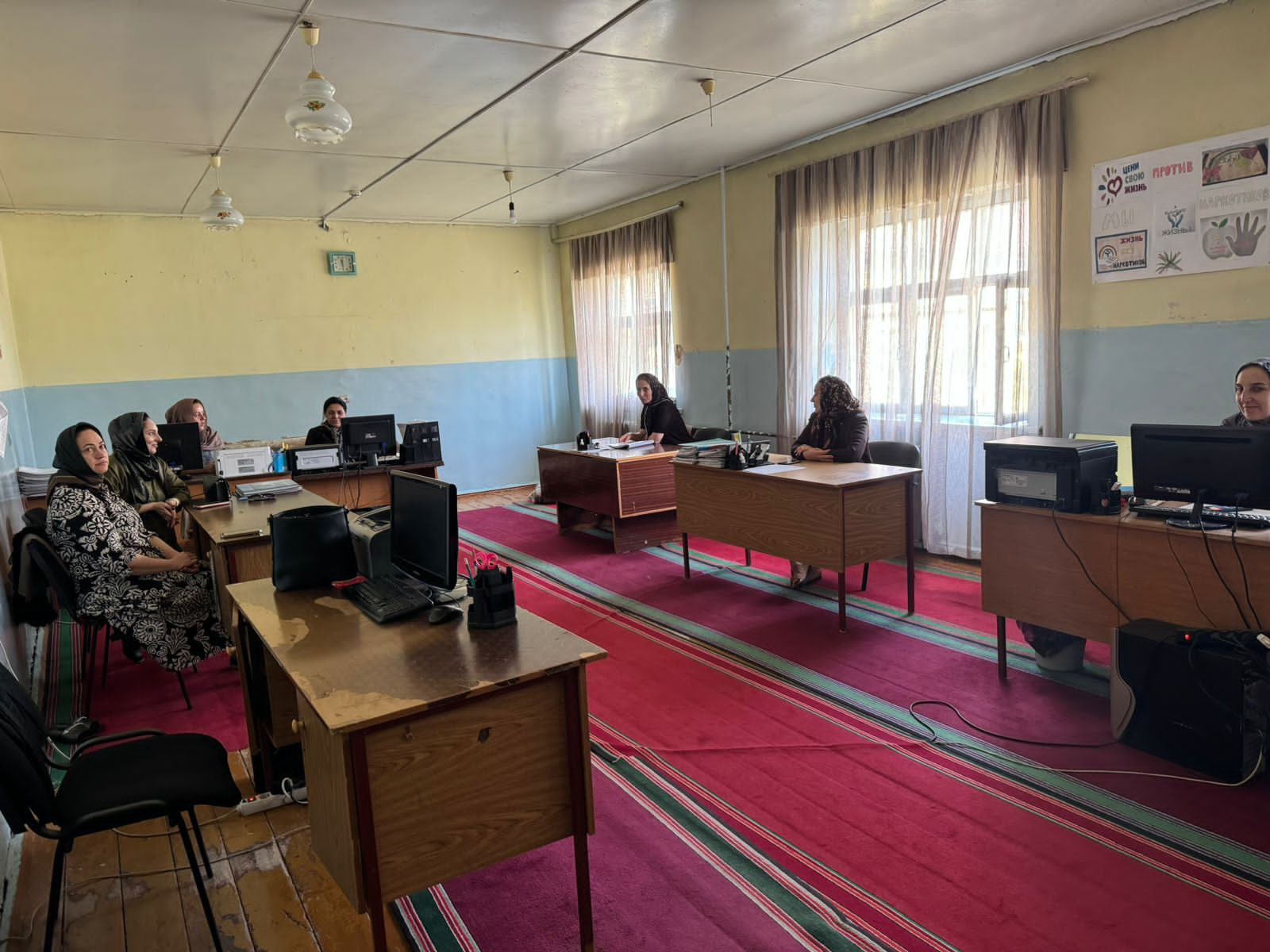 Психолог отделение дневного пребывания детей и семей с детьми Гаджиева Д.М провела лекцию на тему: « Эвакуация людей при получении сообщения о проведении террористического акта .»