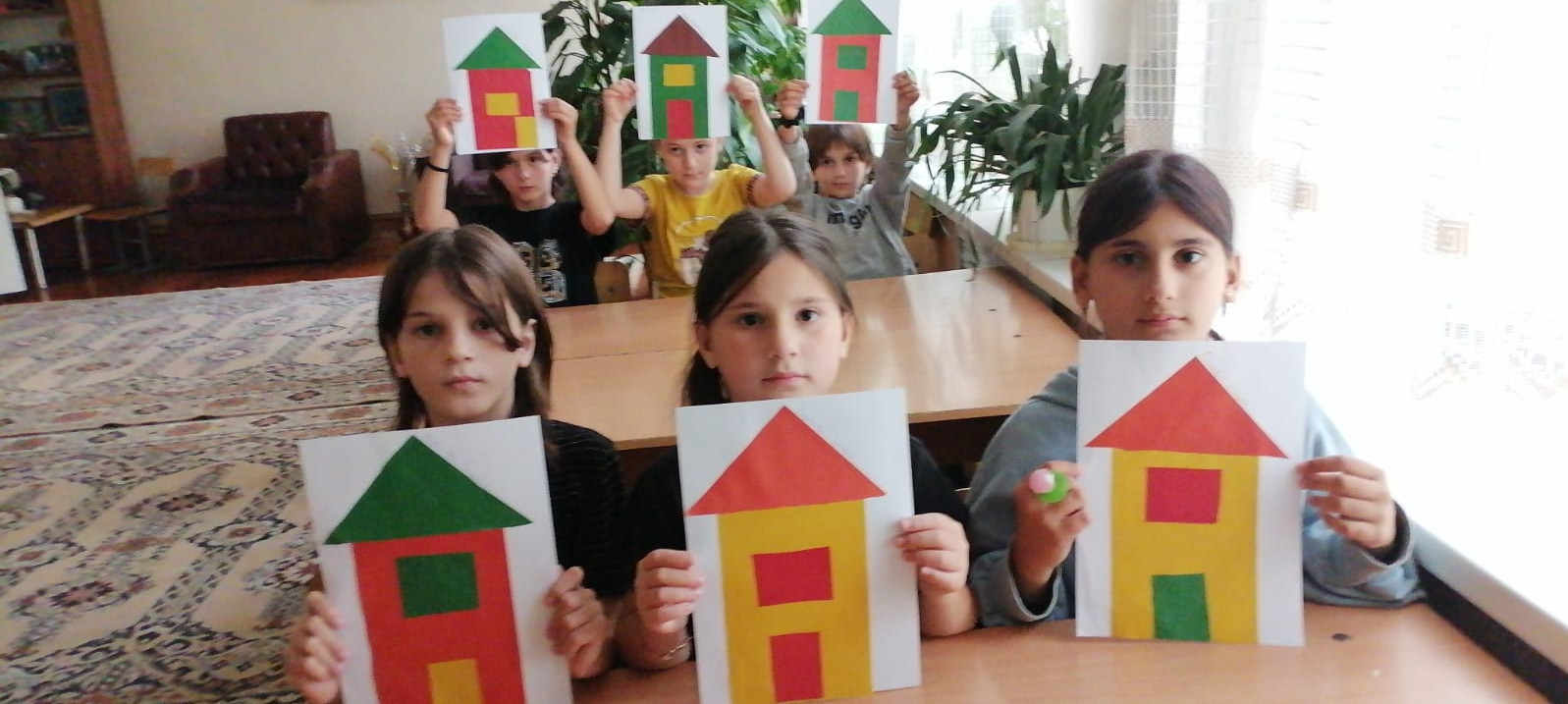 Занятие по аппликации прошло в Центре