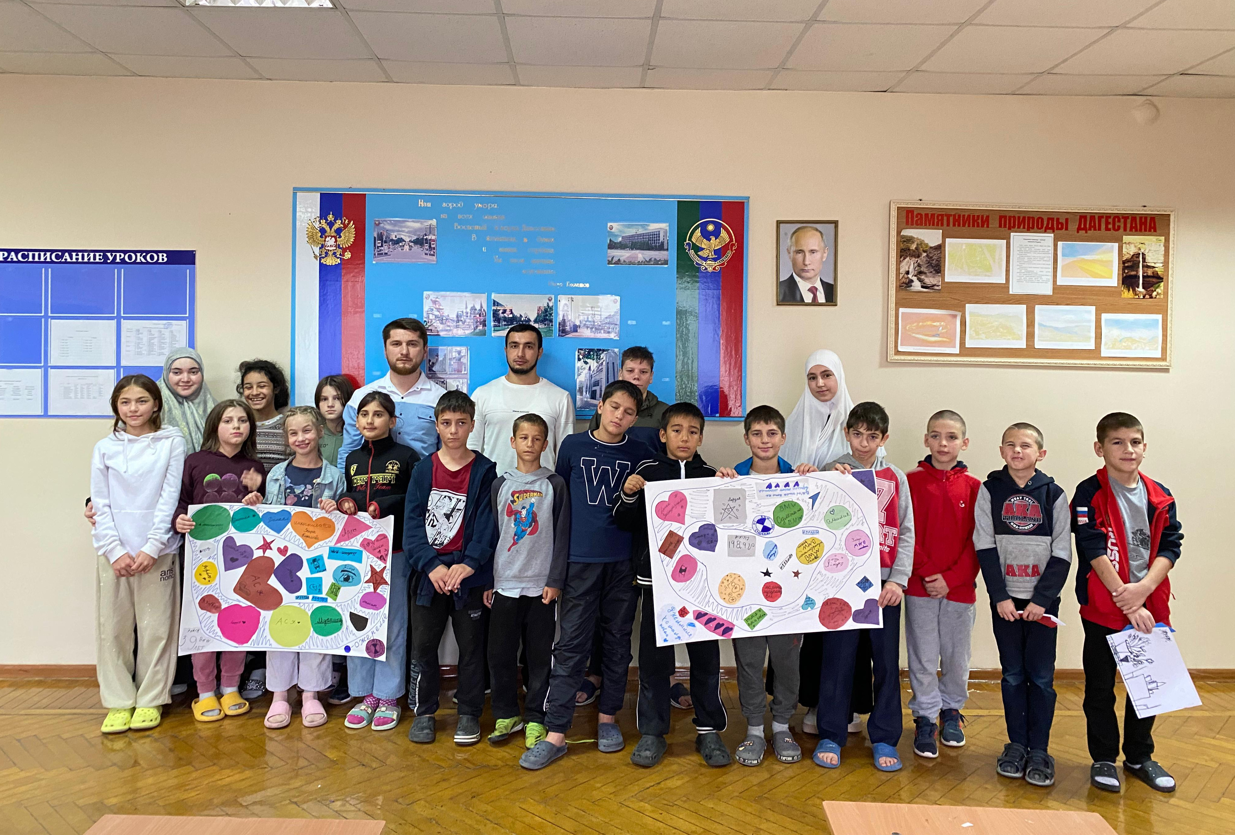 Команда грантового проекта Росмолодежи "Точка роста" провела с воспитанниками Центра тренинги