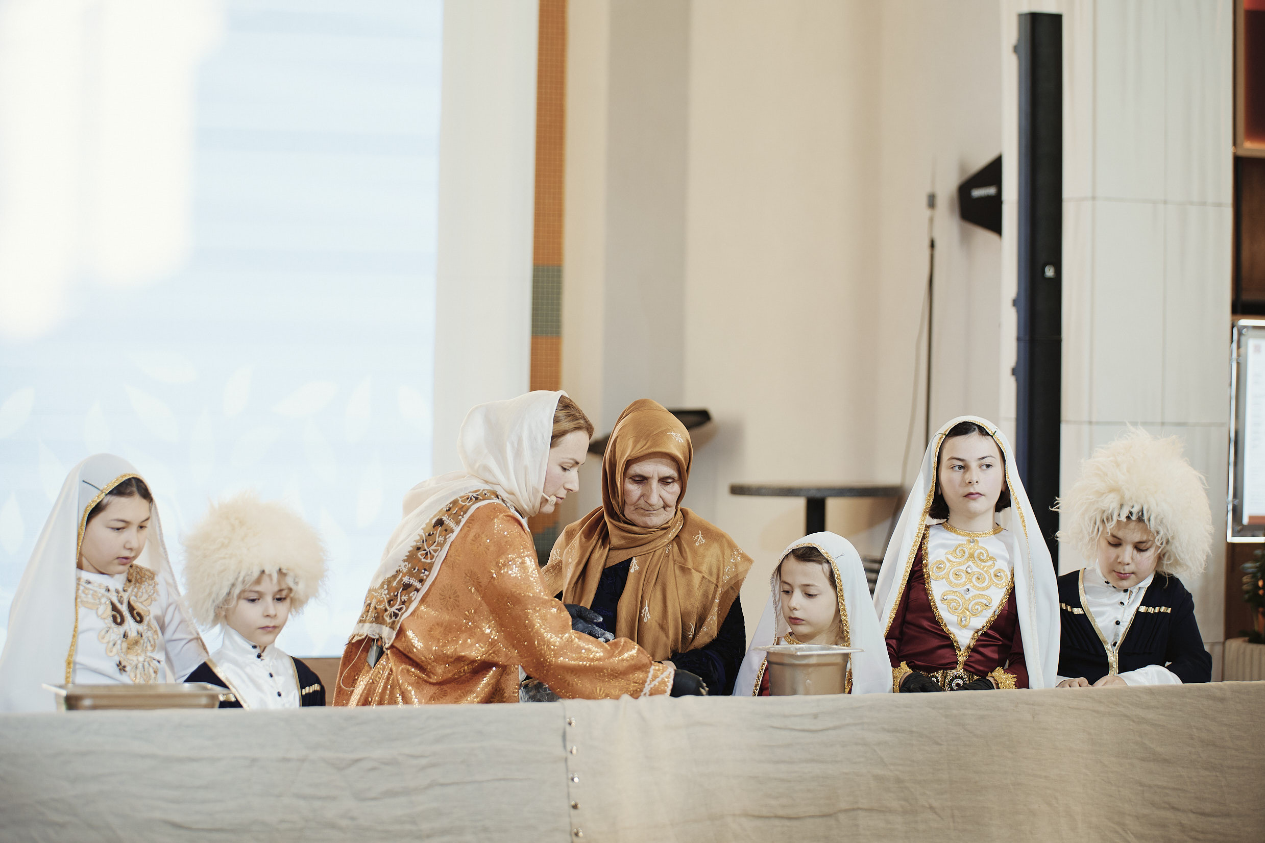 Многодетная семья Казанбиевых продемонстрировала кулинарное мастерство на конкурсе «Семейные рецепты» в рамках форума «Родные – Любимые»