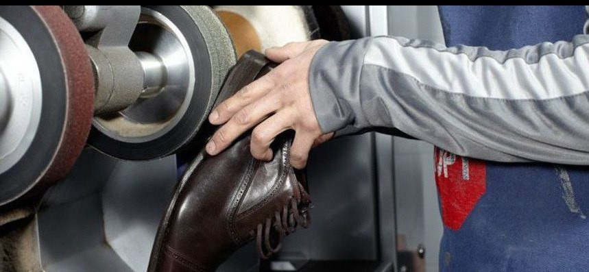 Рашид Ризаев выбрал для себя профессию обувщика и очень этим гордиться.В апреле 2023 года по рекомендации друзей Рашид Ризаев пришел принять участие во Всероссийской ярмарке трудоустройства и остался очень довольным.