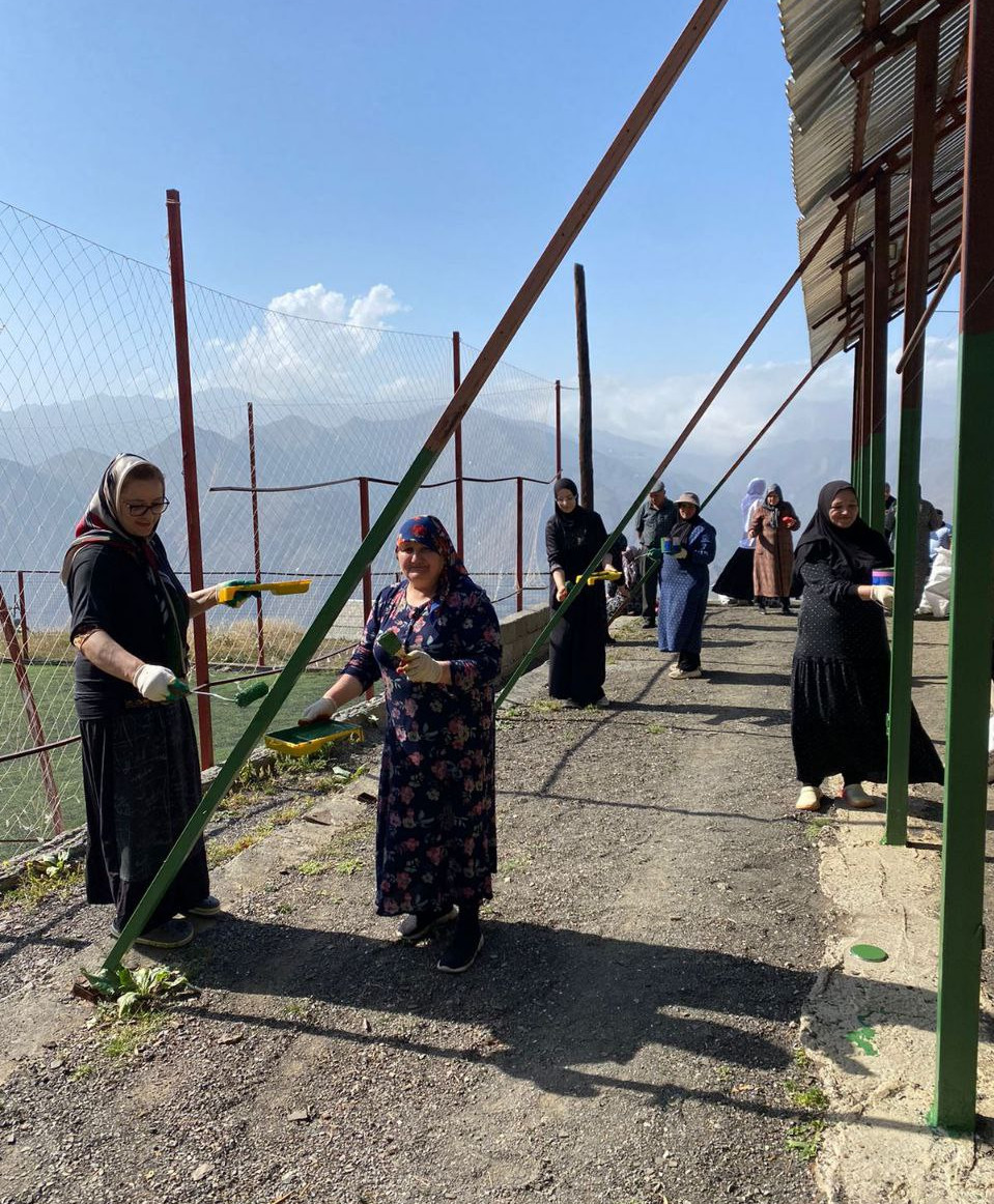 Субботник в местности "Оболи"