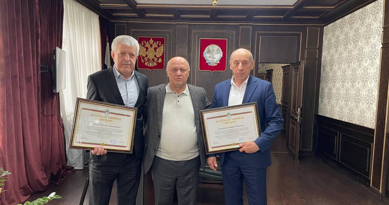Руководитель Дагестанского регионального социального фонда «Все вместе» Селимхан Мирзеханов с рабочим визитом посетил Бабаюртовский район республики