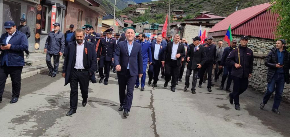 Работники УСЗН в МО «Тляратинский район « приняли участие в мероприятиях посвящённых празднованию 79-й годовщины Победы в Великой Отечественной войне.