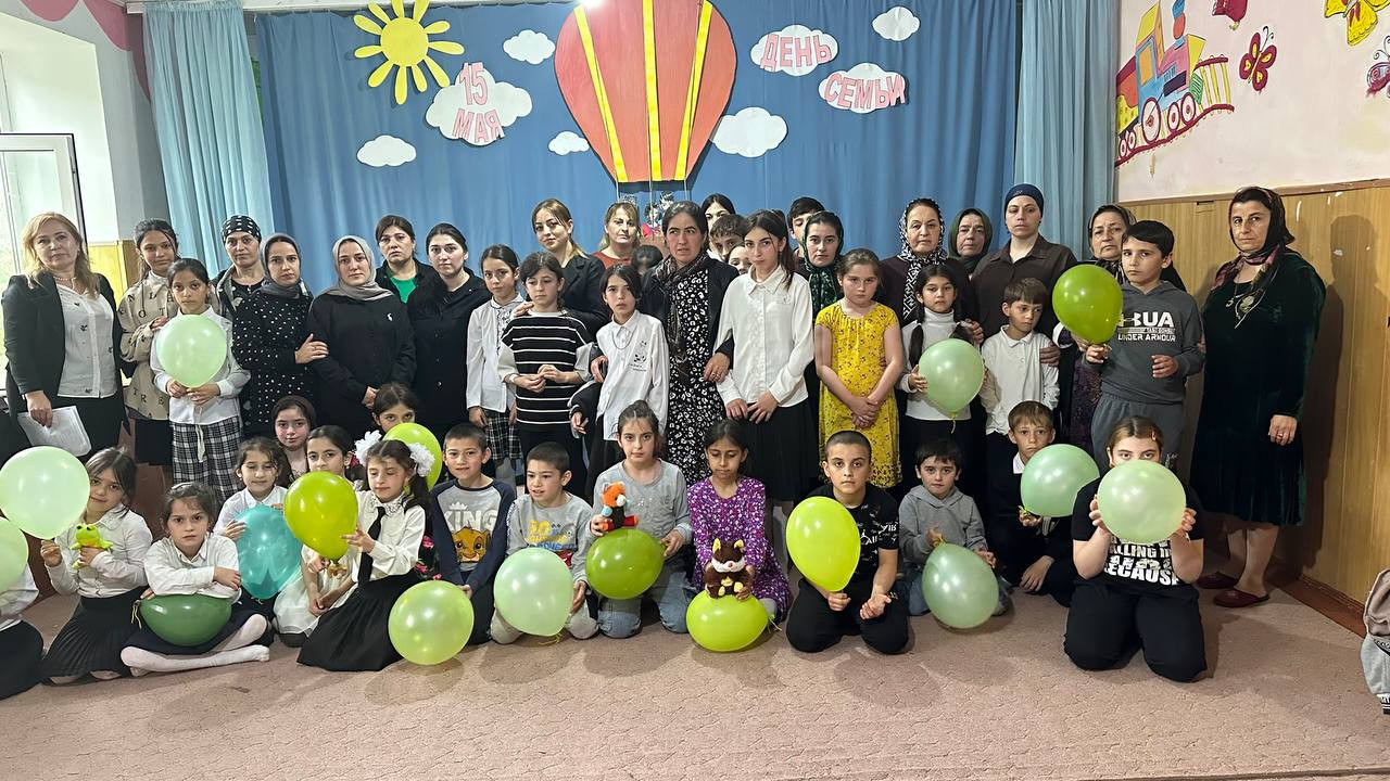 Конкурсно – игровая программа «День семьи»