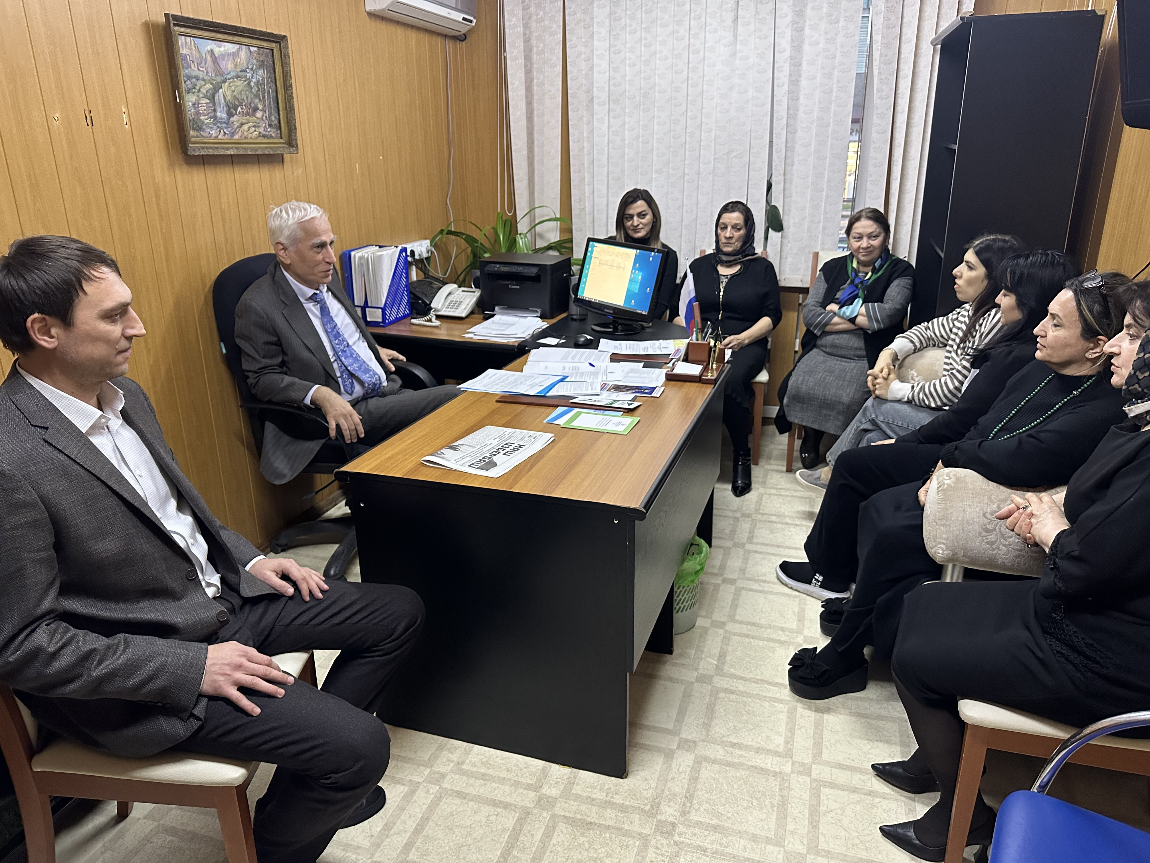 Представление исполняющего обязанности директора центра занятости города Избербаш Махулова Арсена Хизриевича