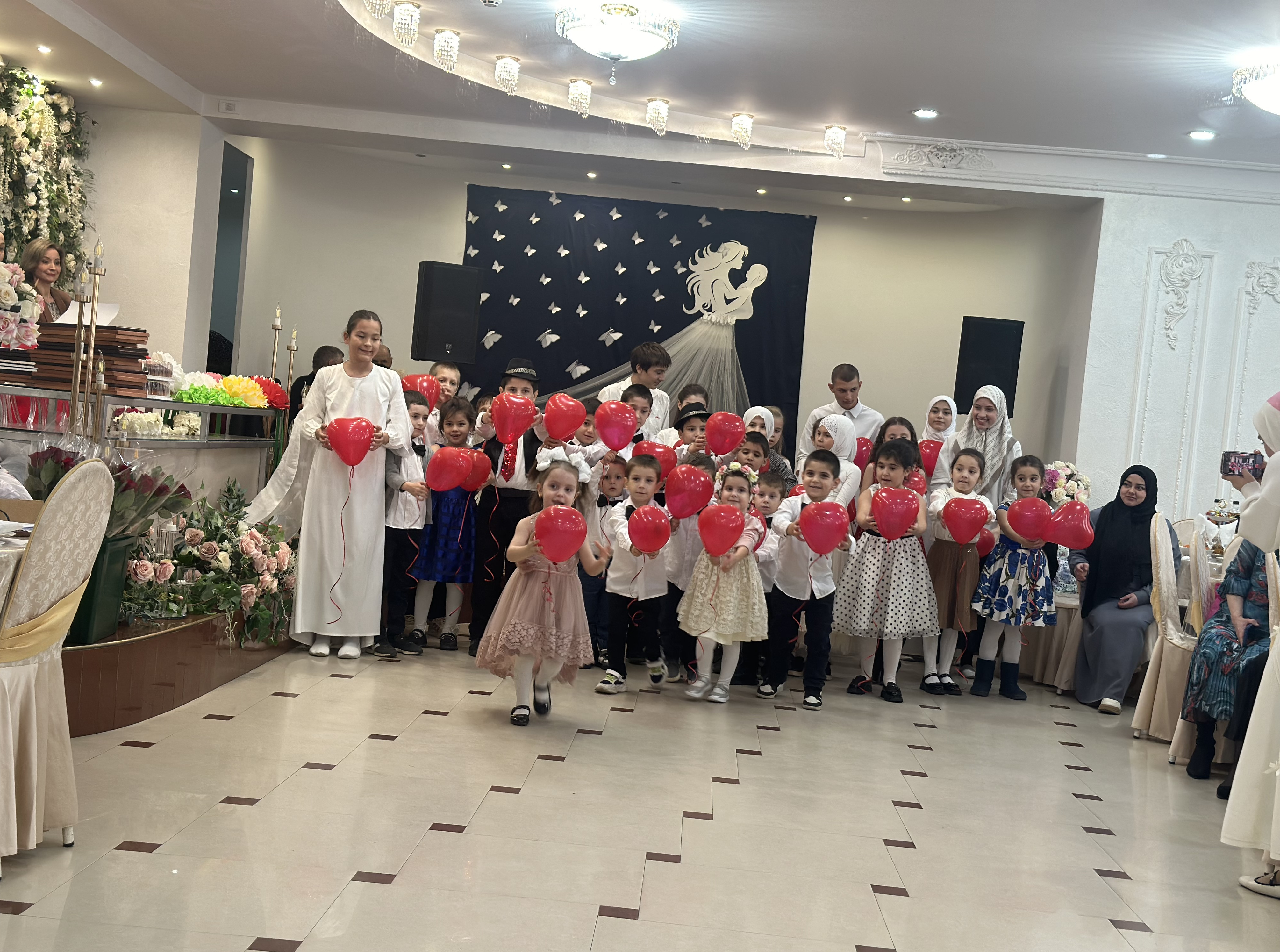 День матери!