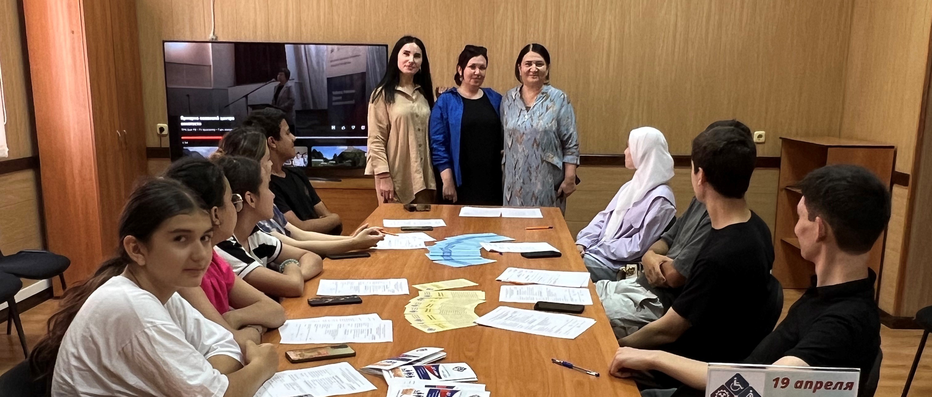 В Дербенте работники Центра занятости Минтруда РД провели ярмарку  вакансий для несовершеннолетних граждан