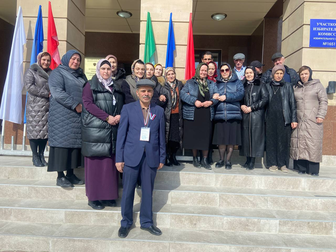 Коллектив КЦСОН принял участие на выборах Президента РФ.