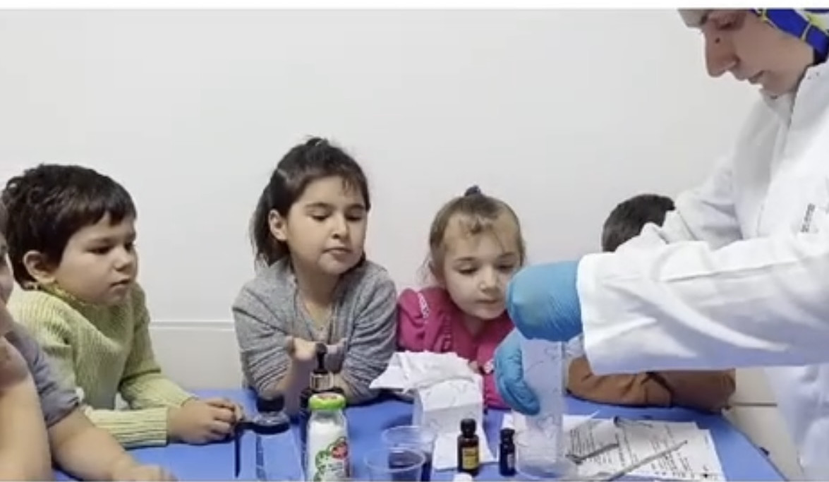 Экспериментальный кружок "Любознайка"