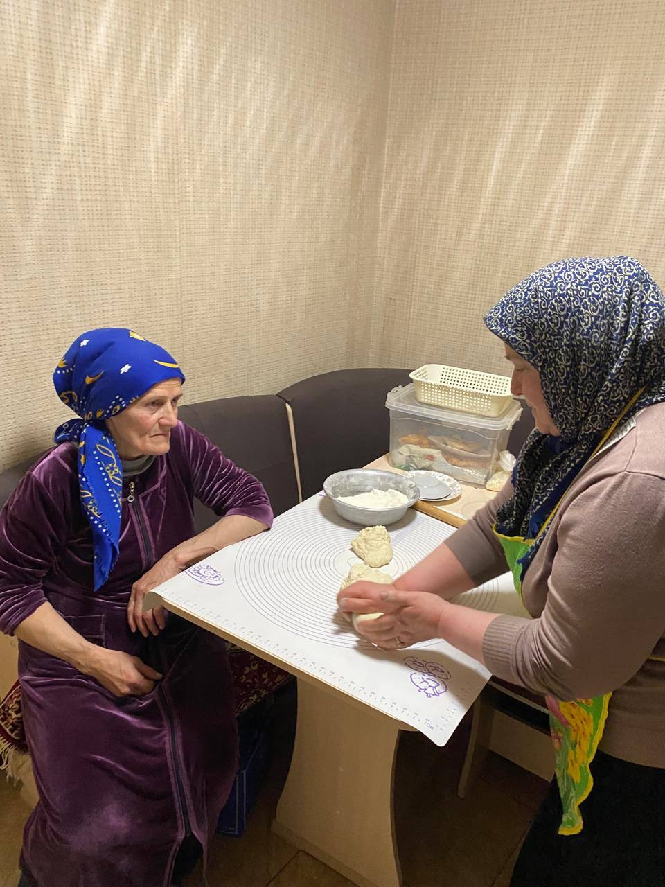 Рабочие будни социальных работников ГБУ РД КЦСОН в МО «Агульский район»