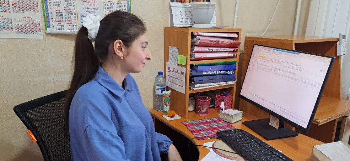 В Центре занятости г.Избербаша помогли трудоустроиться выпускнице Махачкалинского финансово-экономического университета