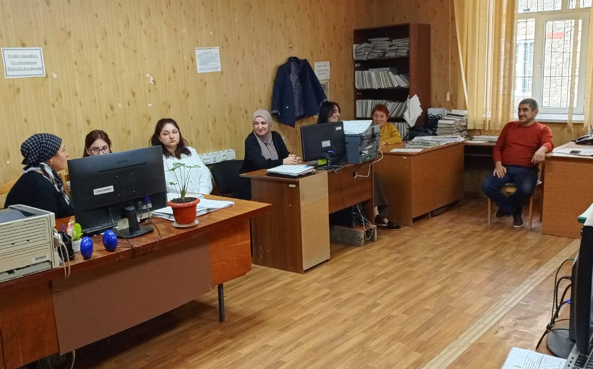 ЕЖЕКВАРТАЛЬНОЕ СОВЕЩАНИЕ С ПРЕДСТАВИТЕЛЯМИ УСЗН  В МО "ЛАКСКИЙ РАЙОН" И ФИЛИАЛА МФЦ ЛАКСКОГО РАЙОНА