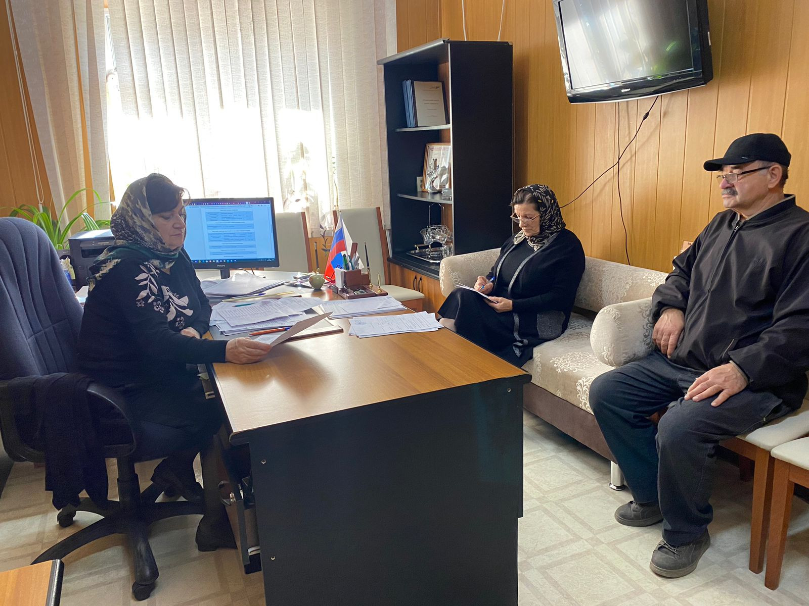 Оказание центром занятости  консультационной помощи по охране труда